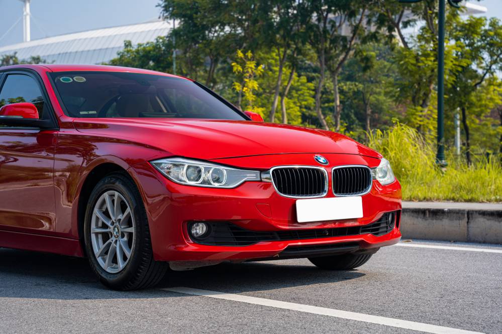 webmau16.com-BMW-320i-2013-Do-5